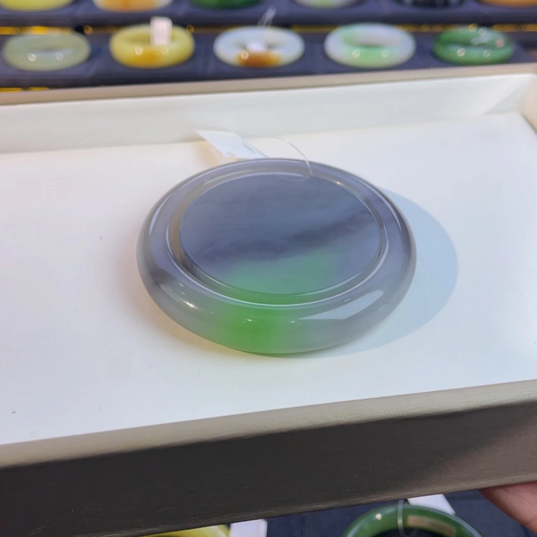 和田玉未镶嵌手镯-紫翠套镯