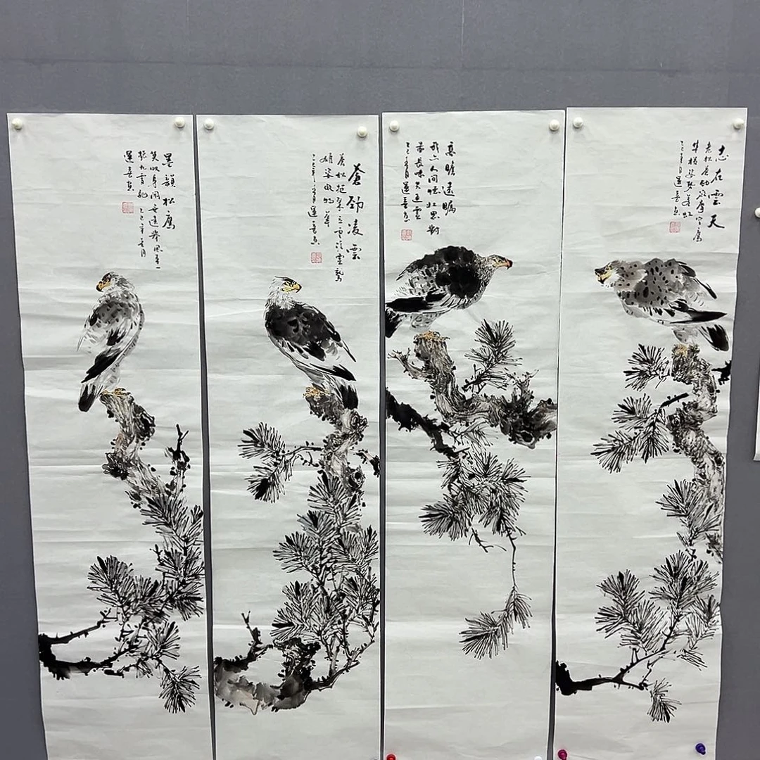 国画卖字画的小男孩