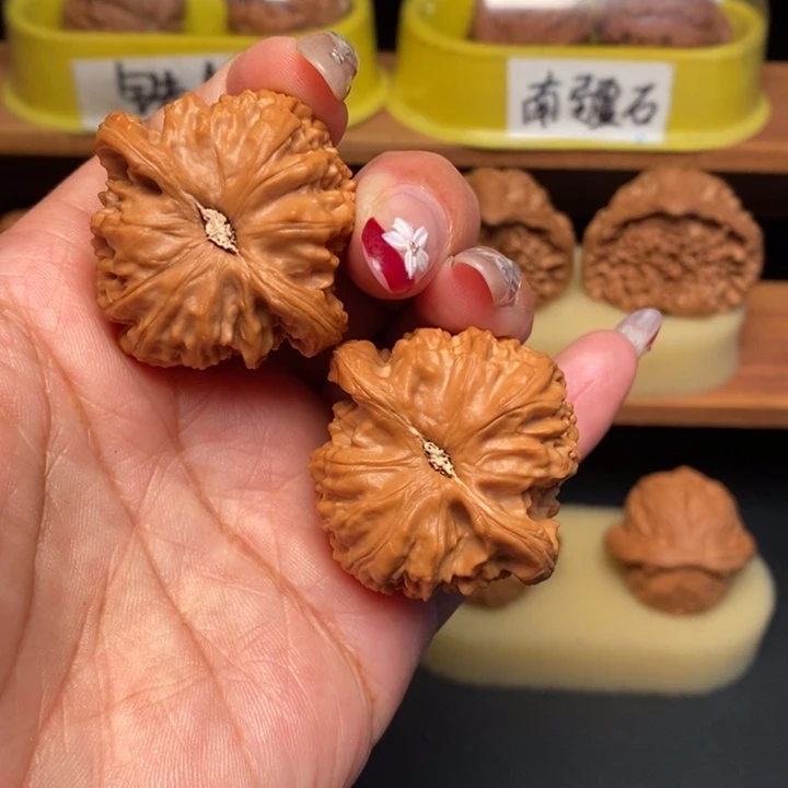 吊坠文玩核桃39白狮子