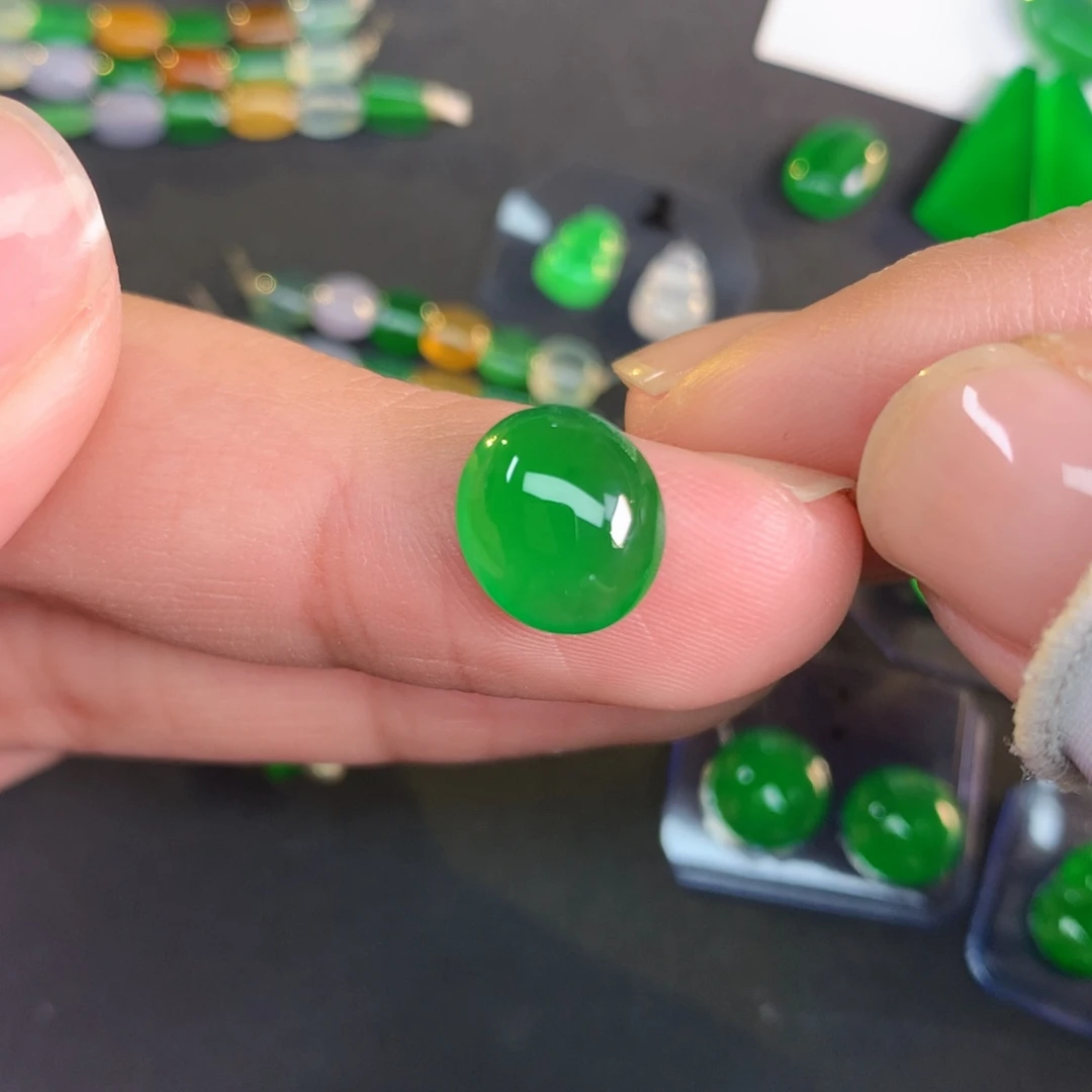 翡翠裸石10.3-9.17-4.05