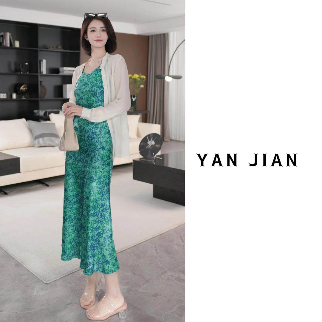 YAN JIAN【绿茵歌】100%醋酸斜裁可调节肩带连衣裙