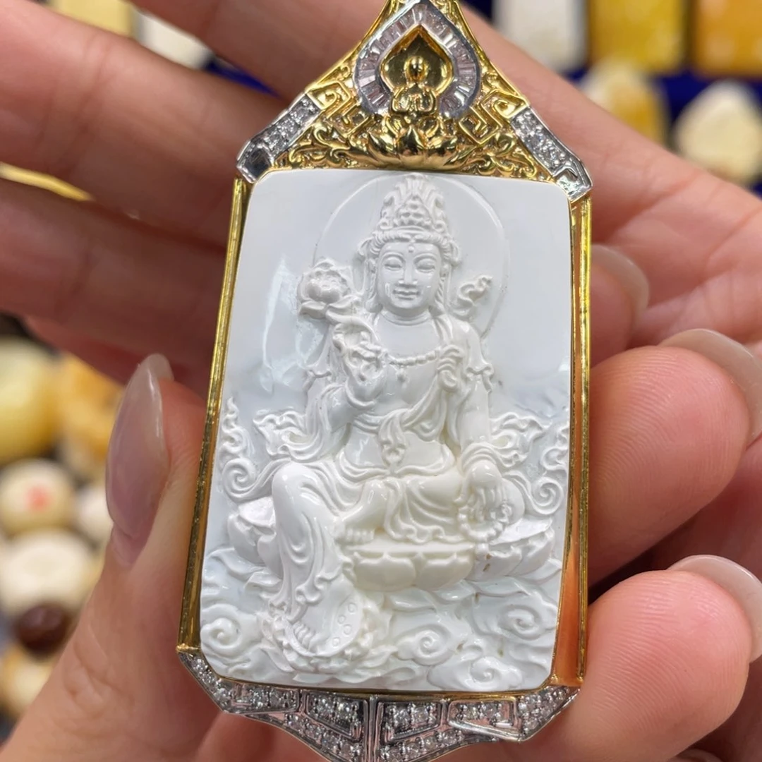 蜜蜡裸石18K金镶嵌琥珀蜜蜡雕刻观音