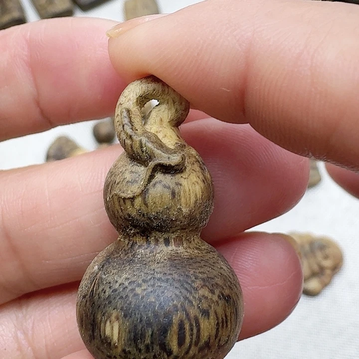 沉香沉香碎屑葫芦一个