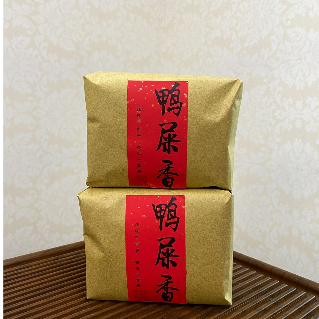 六雪鸭屎香凤凰单丛雪片鸭屎香单丛茶六雪鸭屎香特级高香型老丛茶