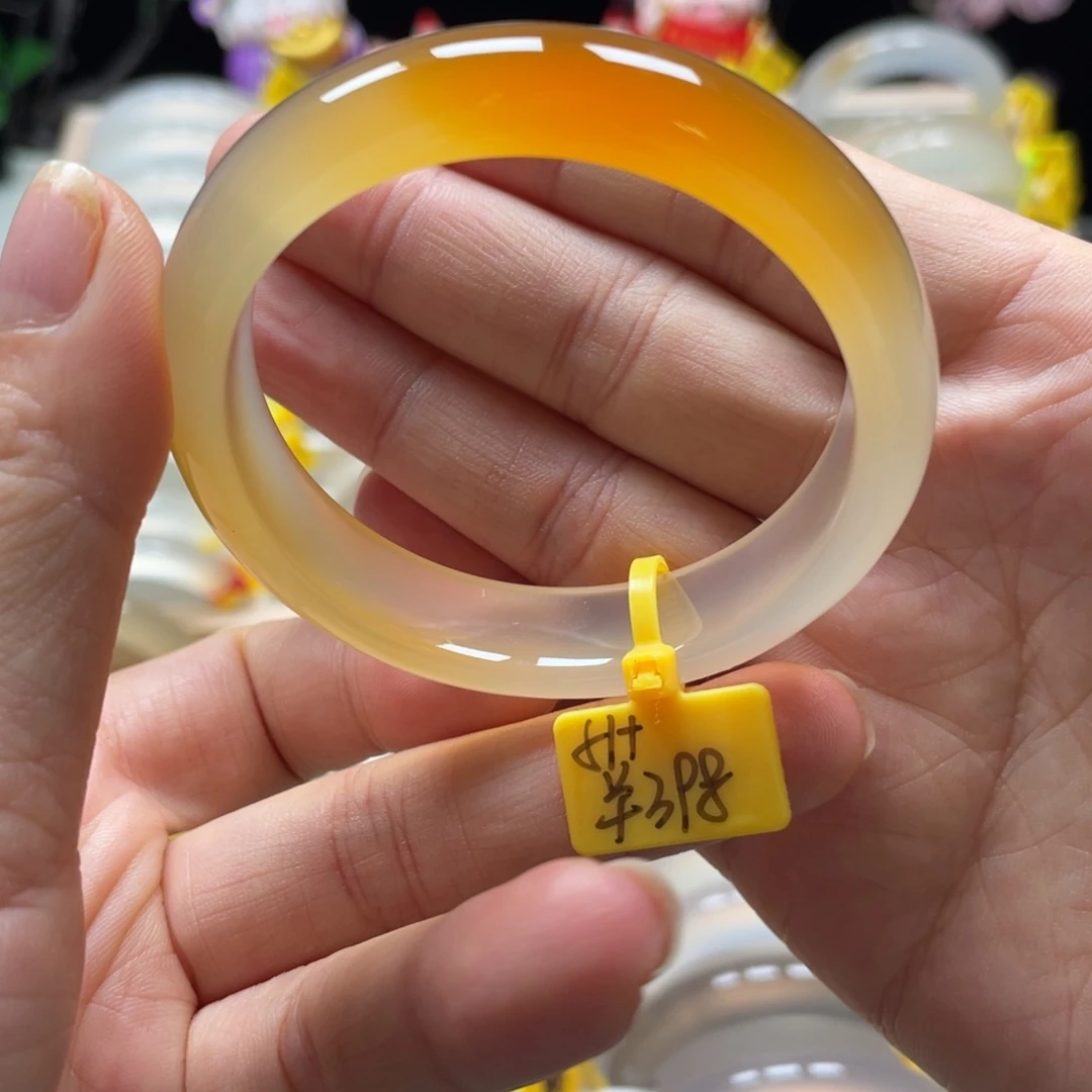 玛瑙/玉髓未镶嵌手镯