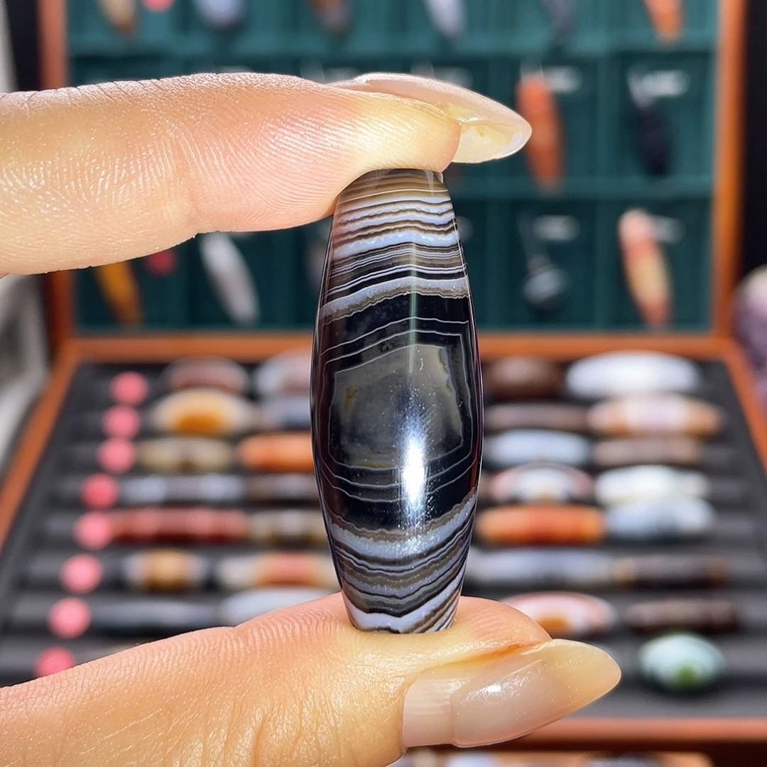 玛瑙/玉髓未镶嵌珠宝半成品