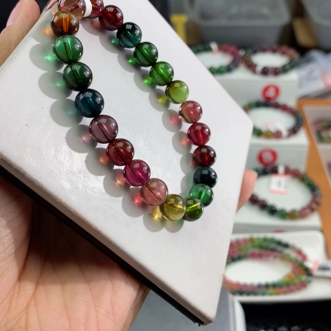 碧玺手链未镶嵌      8.7mm。