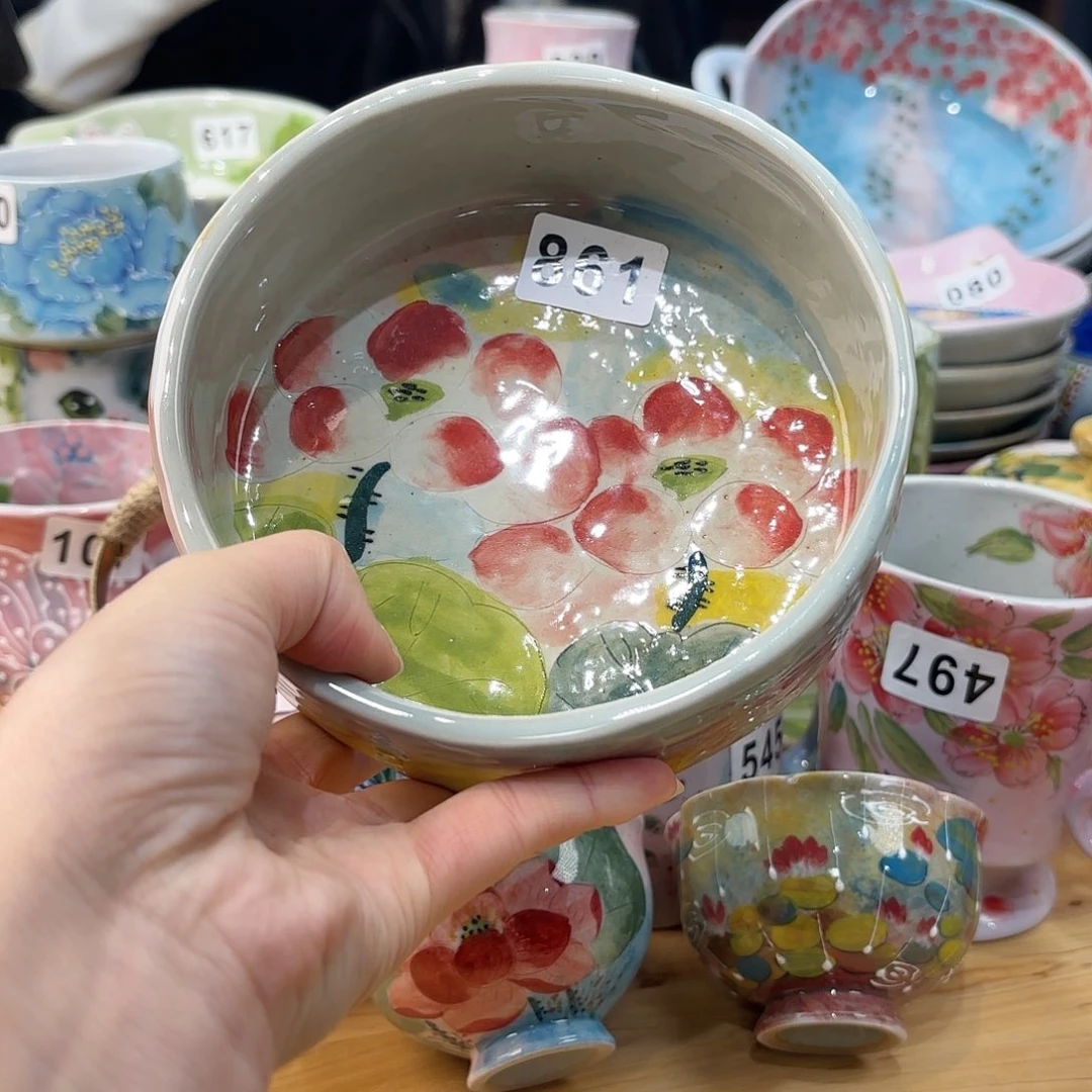 瓷片兔兔盖茨。兔兔好