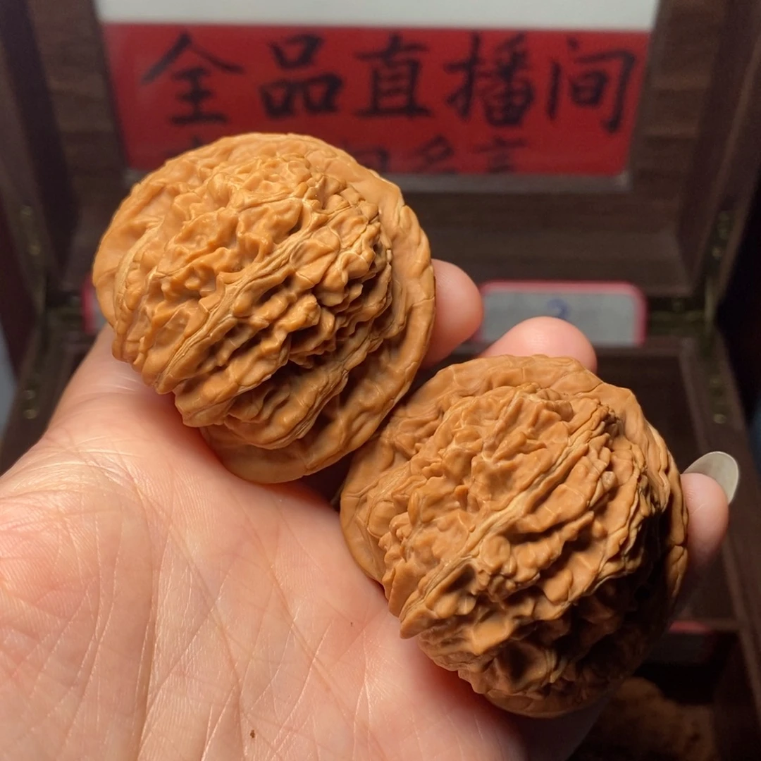 文玩核桃吊坠四座楼