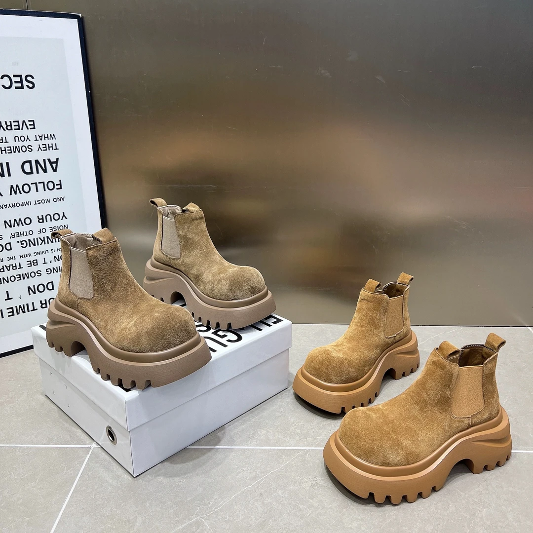 NB早秋新款时尚韩版厚底一脚蹬短靴子百搭休闲女鞋英伦风马丁靴