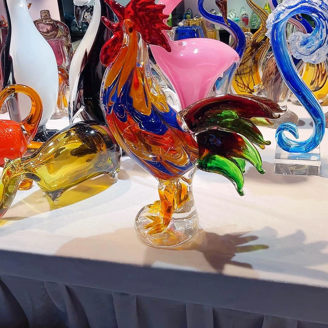 茶盏琳*琉璃的颜色是什么