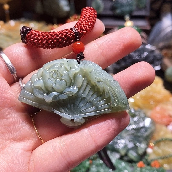 岫玉未镶嵌毛衣链