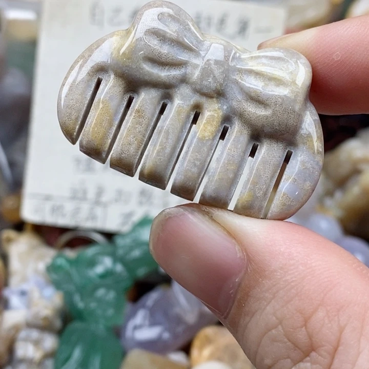 硅化珊瑚（珊瑚玉）未镶嵌颈饰小吊坠