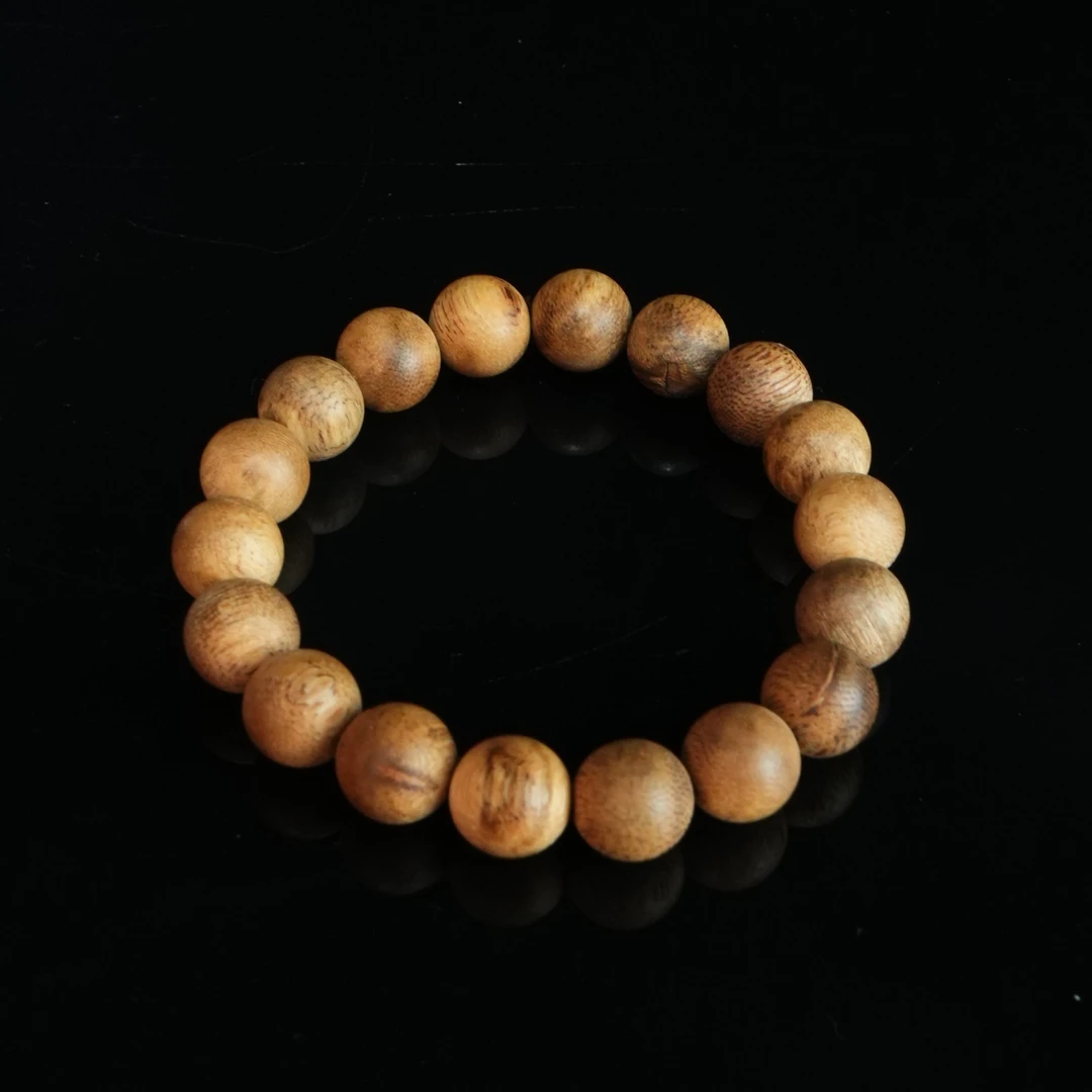 3692西马沉香虎斑纹9分沉手串1.1cm  12.3g