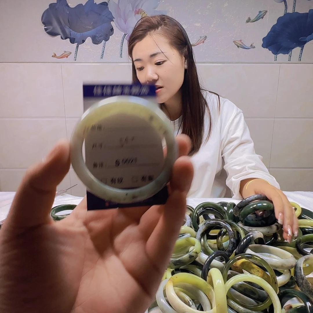 蛇纹石玉手镯未镶嵌s 0021