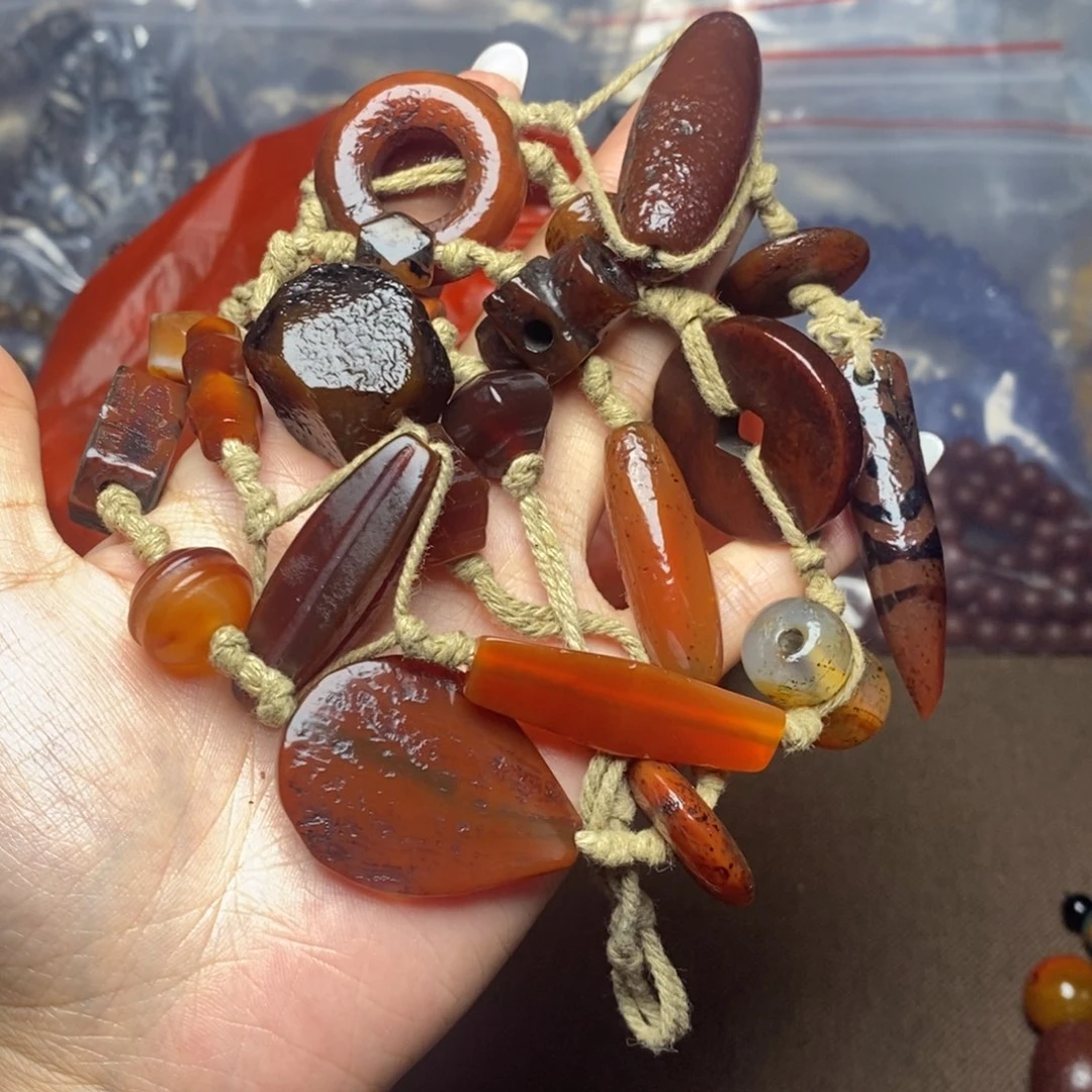 玛瑙/玉髓未镶嵌颈饰
