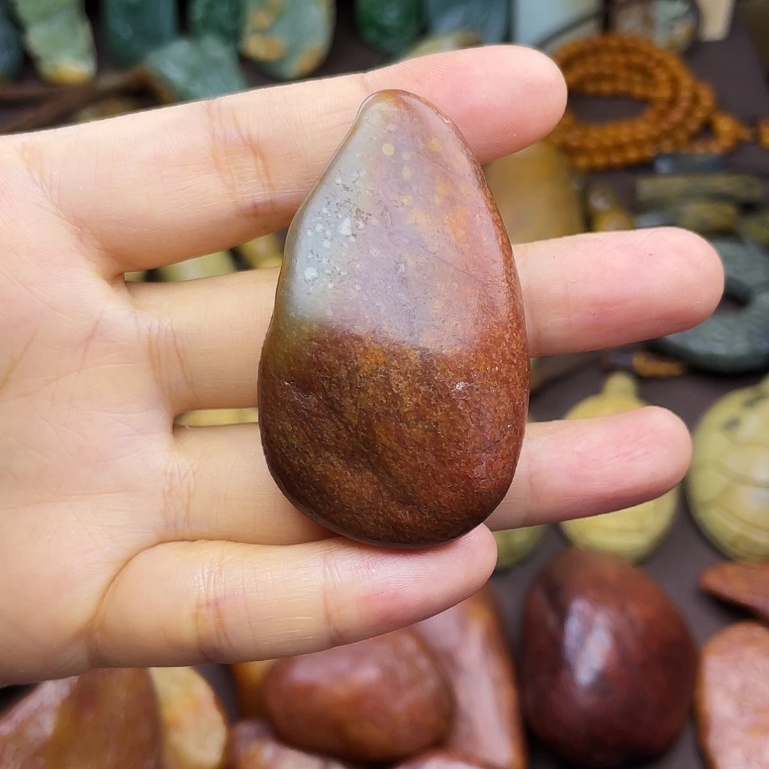 岫岩河磨玉（透闪石质玉）未镶嵌颈饰