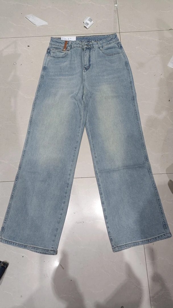 时尚百搭牛仔筒裤8691