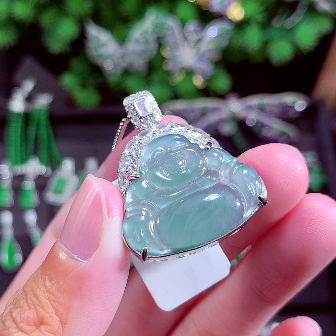 颈饰未镶嵌翡翠天然