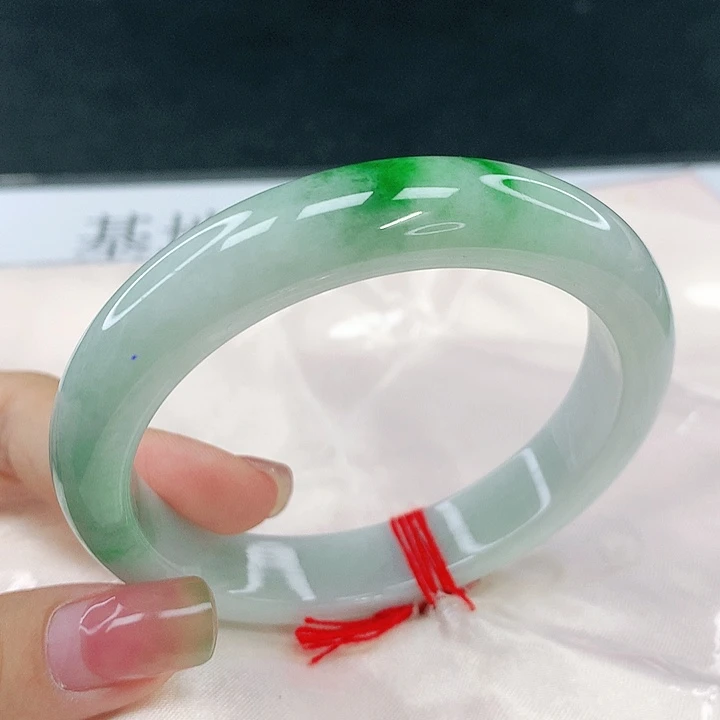 翡翠未镶嵌手镯圈59.5，13024