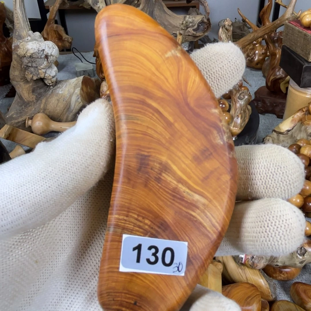 M***^柏木太行崖柏闻香块有裂介意慎拍