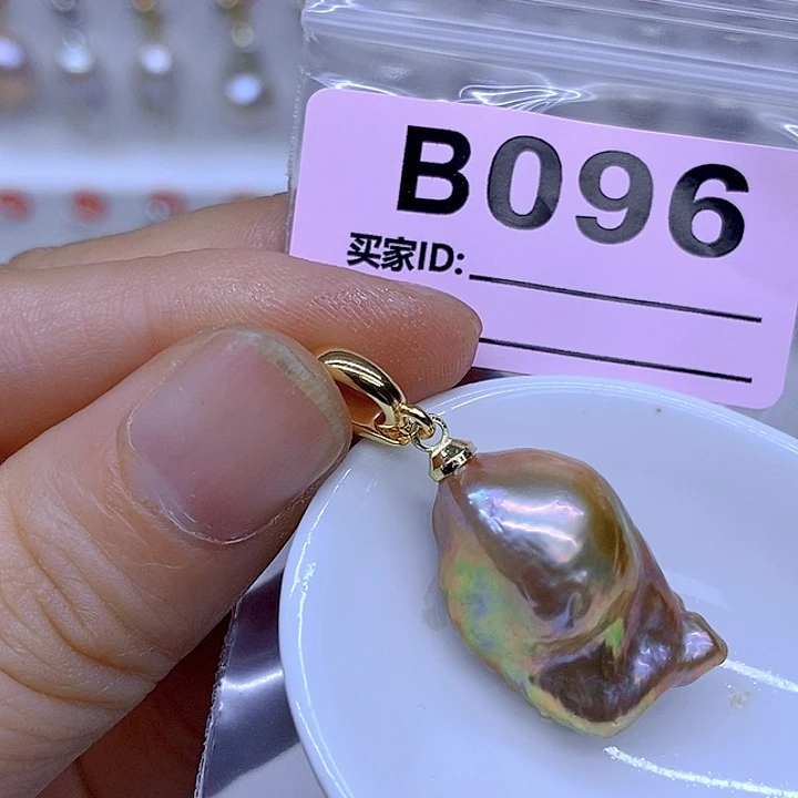 颈饰未镶嵌淡水珍珠