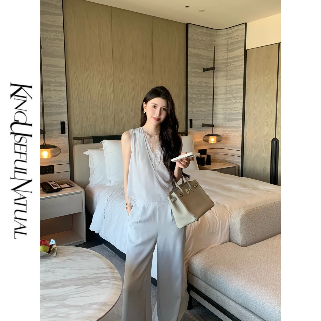 KUN【听风吟】清冷气质 定制微皱肌理点缀蕾丝花边透气马甲长裤套装