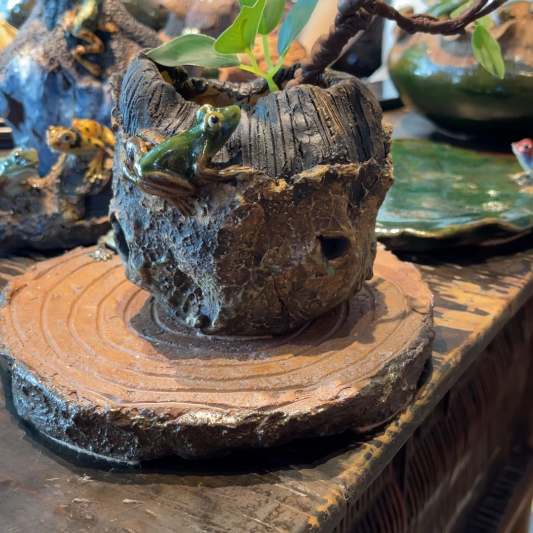 陶艺作品树头花器
