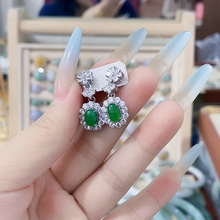 颈饰未镶嵌翡翠天然翡翠Ａ货