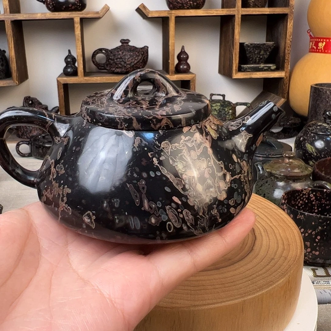 鱼****梅花玉老坑料石瓢壶
