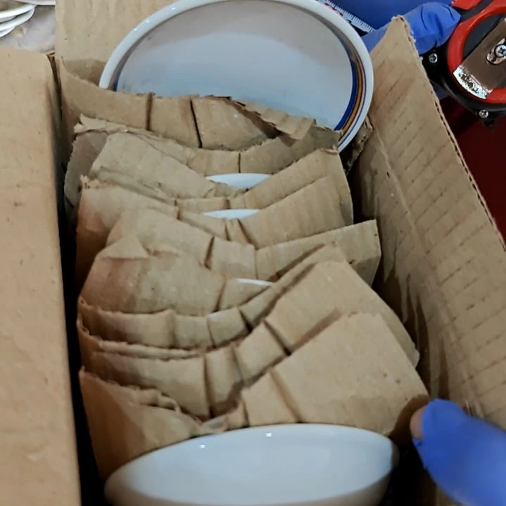 陶瓷盘子碗啥都有