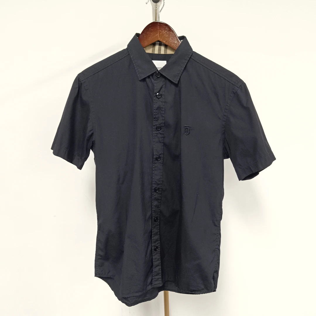 99新 BURBERRY/博柏利 格纹短袖衬衫M 衣长70 胸围53编码1