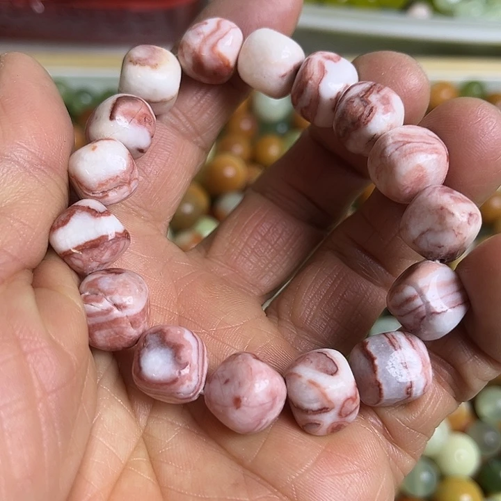 合金蛇纹石玉颈饰