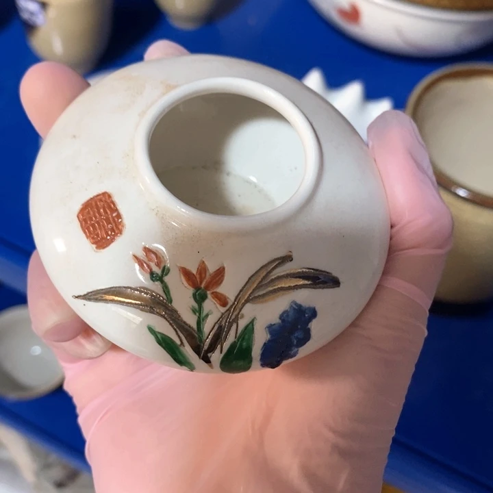 瓷片一厂兰花水盂