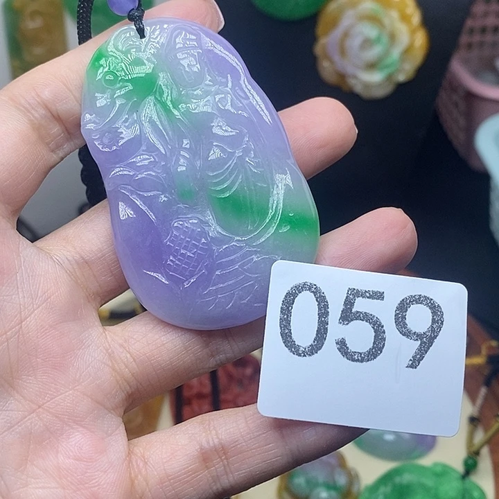 吊坠(赠链)未镶嵌翡翠