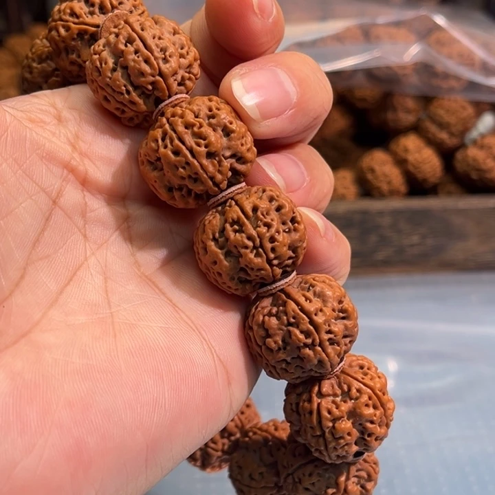 洒***1手串金刚菩提蜂窝