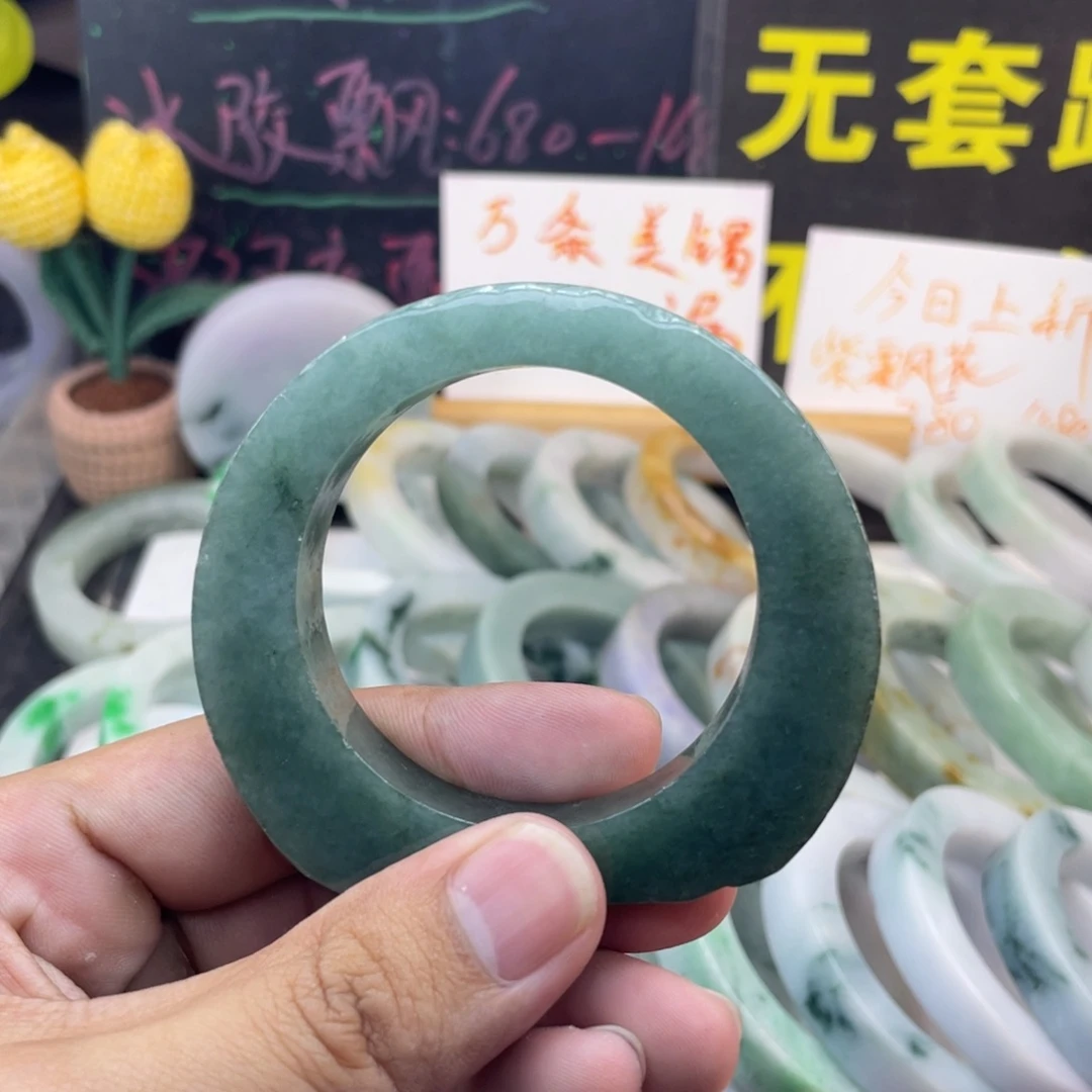 定制翡翠未镶嵌纯天然A货翡翠手镯