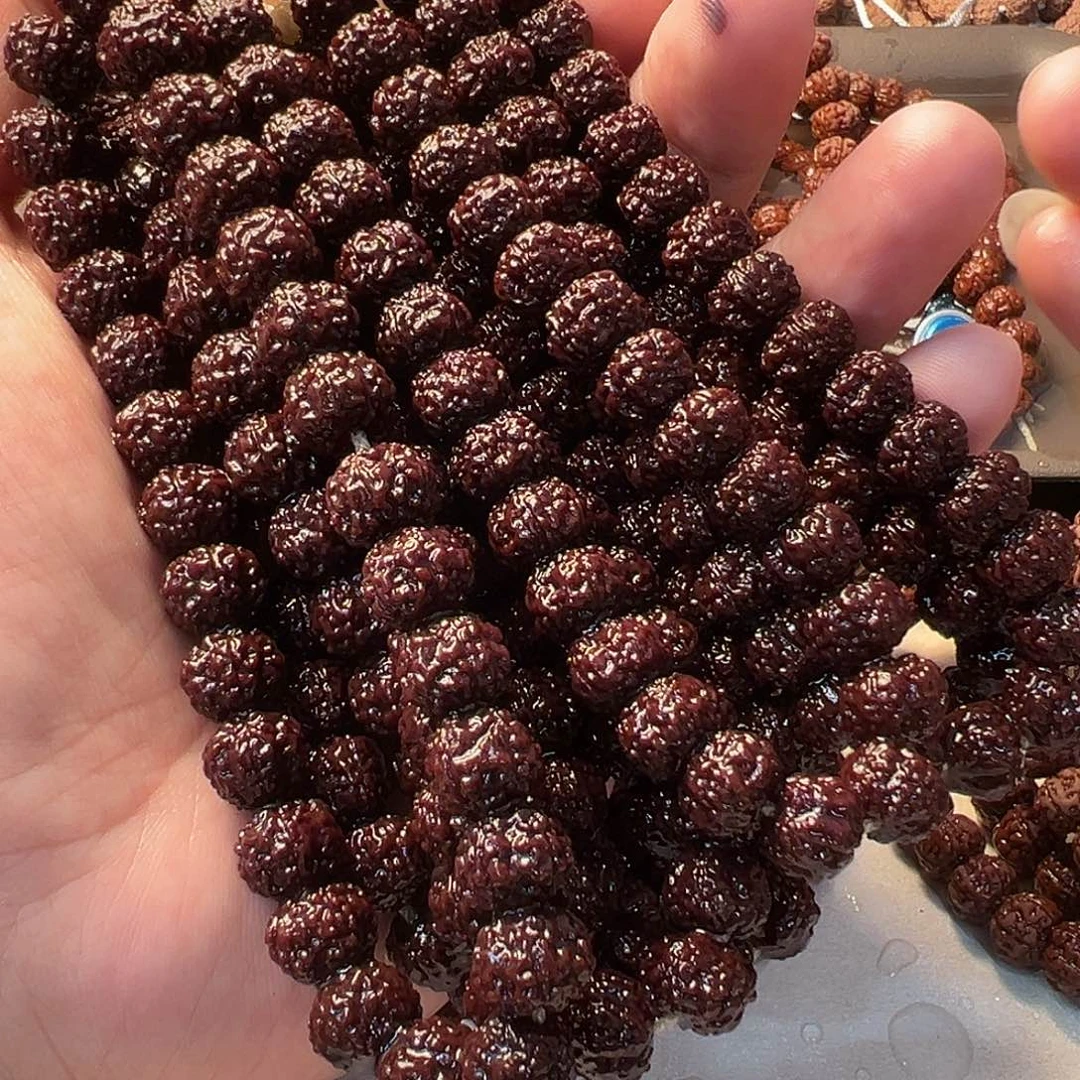 金刚菩提吊坠平细手持10