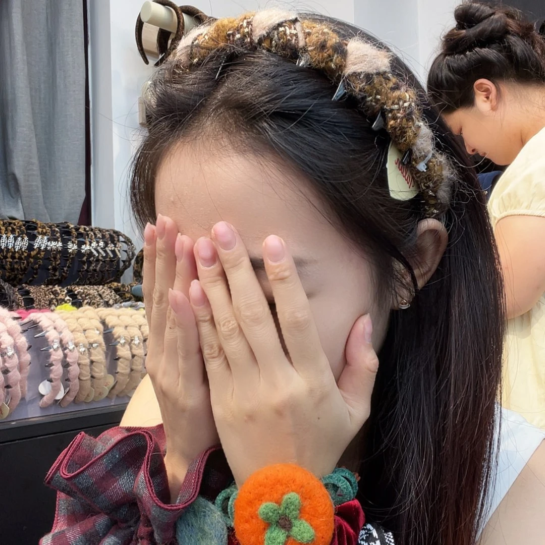 皮质非金属69 咖金拼色带齿发箍