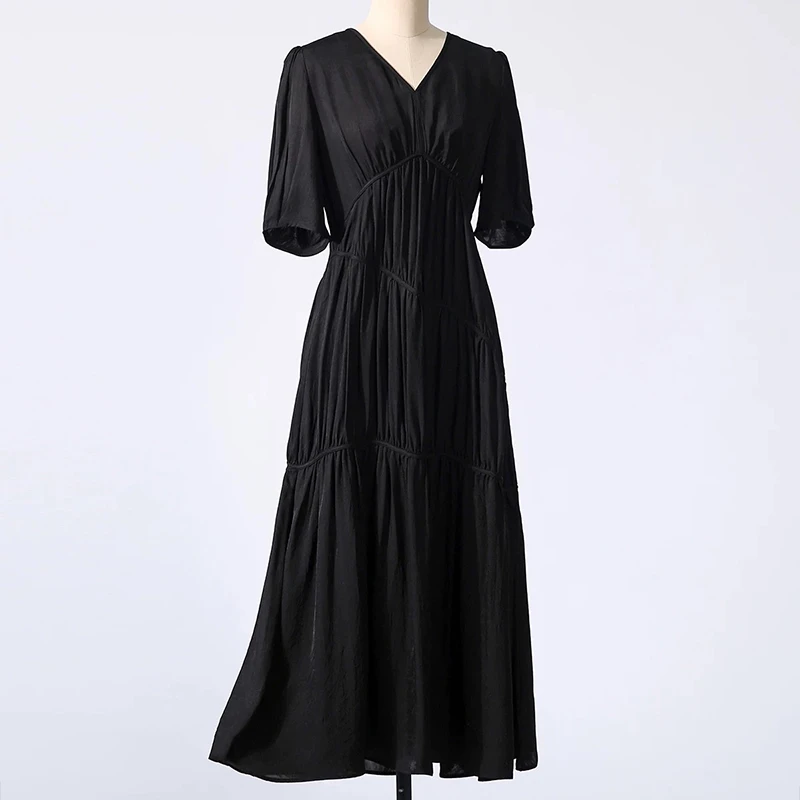 月珥法式复古短袖V领连衣裙女春夏季新款收腰显瘦气质黑长裙优雅