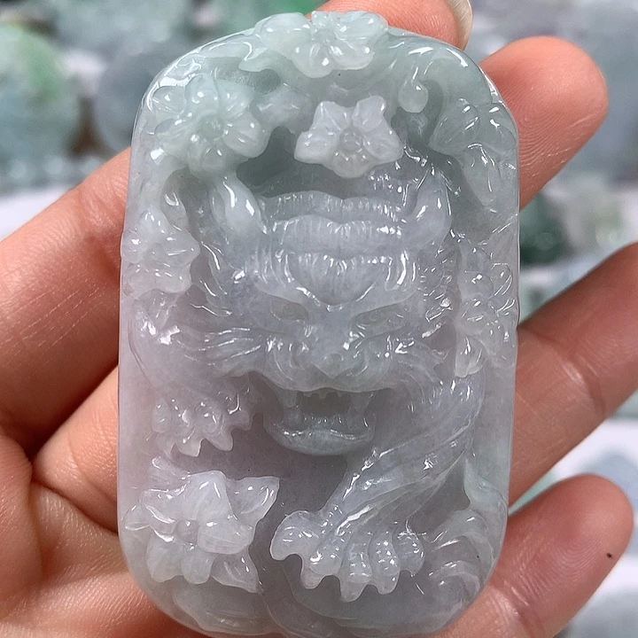 颈饰未镶嵌翡翠霸气侧漏虎虎生威卡厚11.8