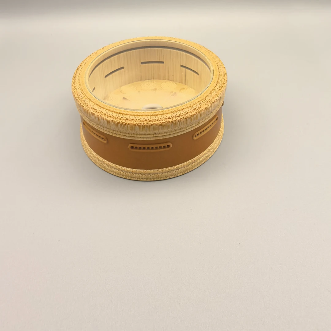 上海小谭老葫芦皮玉竹高万体。适合各类鸣虫直经77.高度38