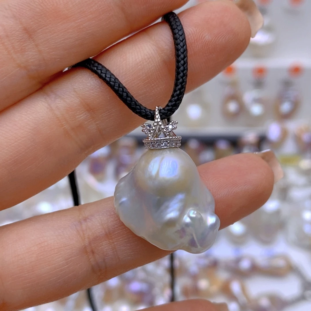 颈饰未镶嵌淡水珍珠