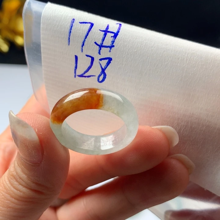 L***f定制翡翠未镶嵌戒圈