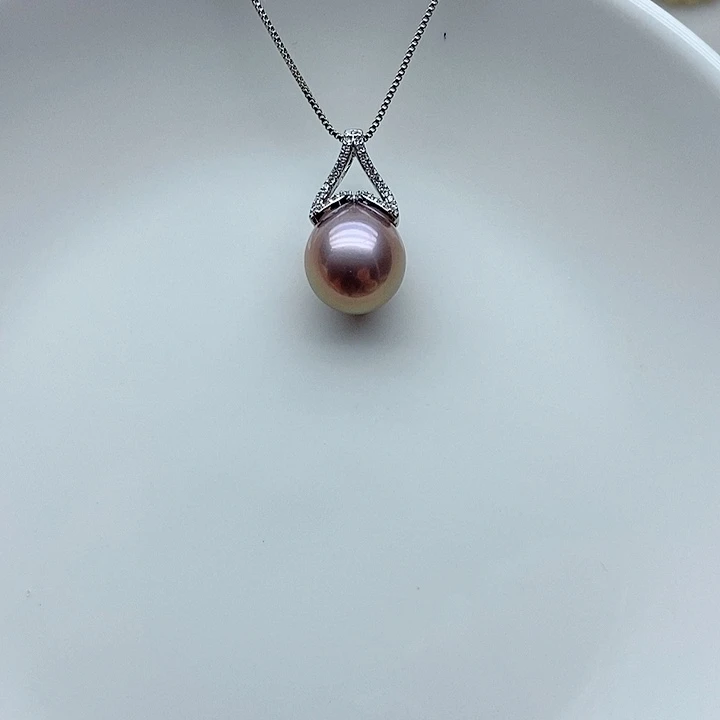 颈饰未镶嵌淡水珍珠