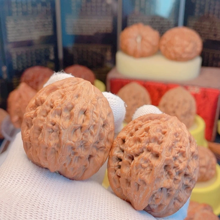 吊坠文玩核桃39全品鸭蛋虎头