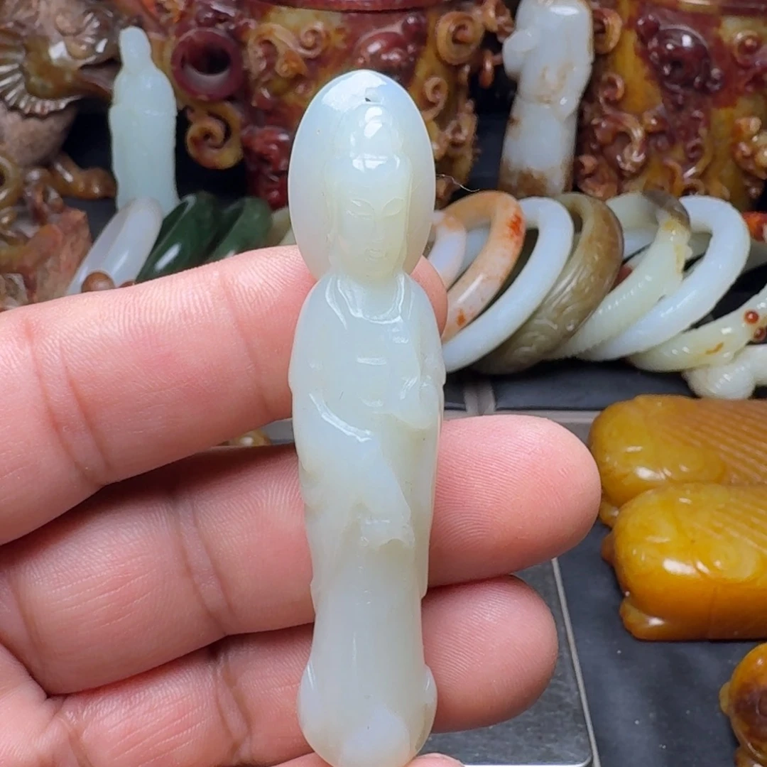 和田玉未镶嵌挂件