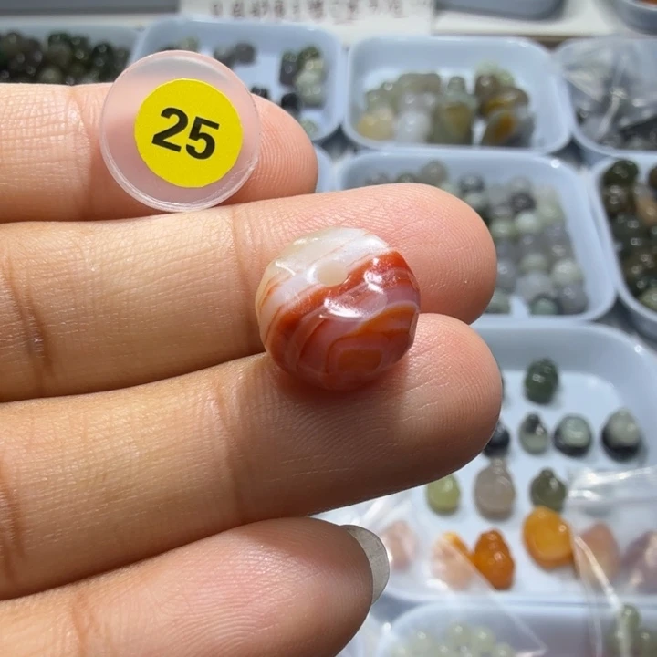 和田玉未镶嵌珠宝半成品