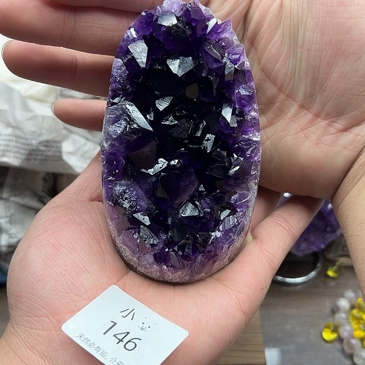 大型摆件（非配饰）未镶嵌水晶