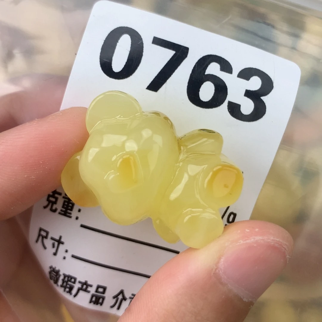 未镶嵌琥珀珠宝奇石21